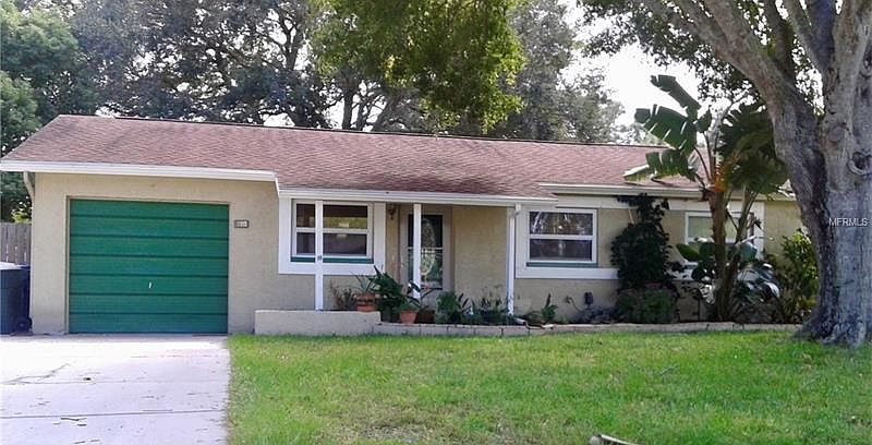 1st image of 3038 Pine Tree Ave