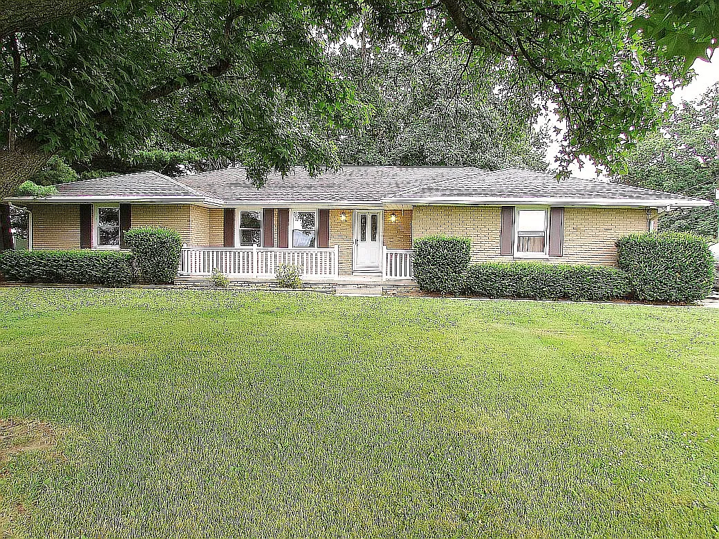 3726 E Bluelick Rd photo 1