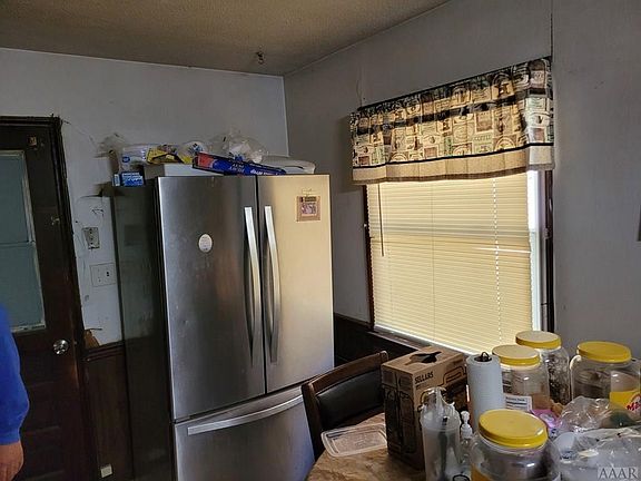 5th image of 4232 Governors Road