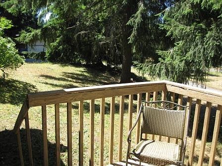 2nd image of 2095 SE Hillwood Ln