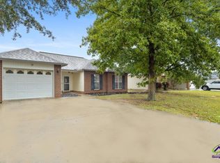 319 Tyson Glen Dr, Warner Robins, GA 31088