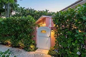 3 bed, 3.0 bath, 2060 sqft, $37,000 — Photo 2