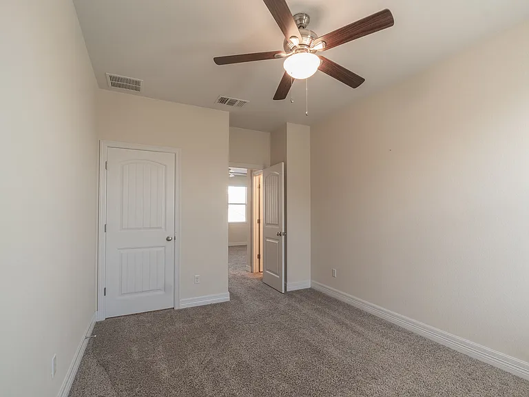 3208 Honey Peach Way — Photo 37