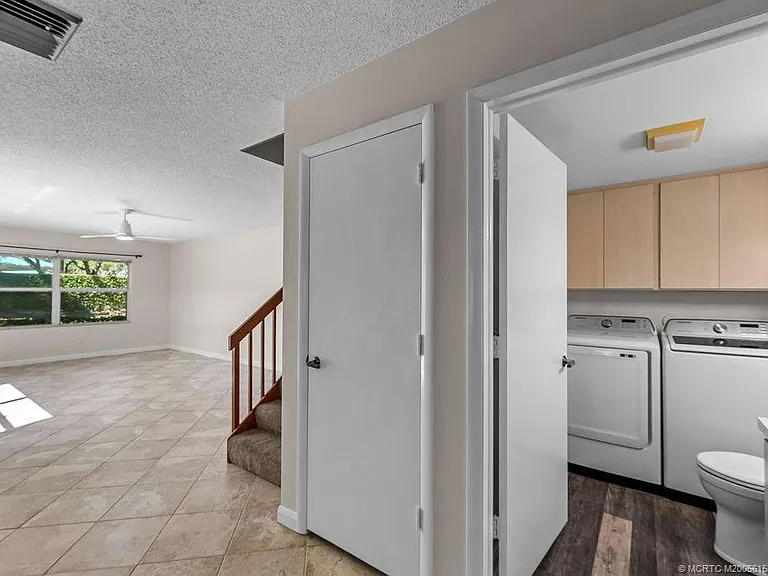 2905 SW Lakemont Pl #2905 — Photo 14