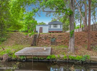 102 WATERWAY Drive, Palatka, FL 32187