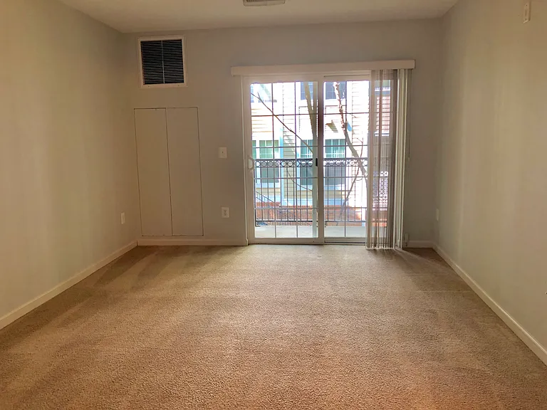 Dunn Loring Metro Apartments — Photo 47