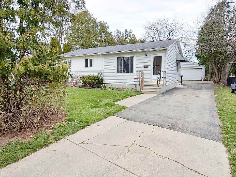 1st image of 755 Coventry Ave