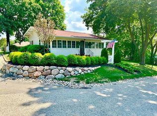 W3241 Poplar St, Lake Geneva, WI 53147