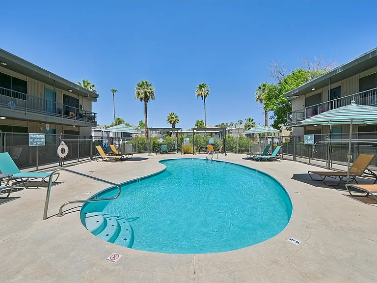 Cornell Apartments — Photo 49