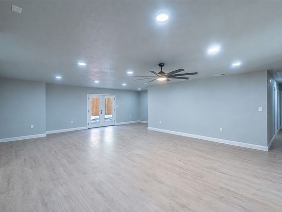 4th image of 1812 Calais Rd