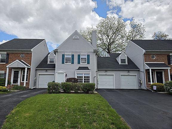 2nd image of 6117 Collington Ct