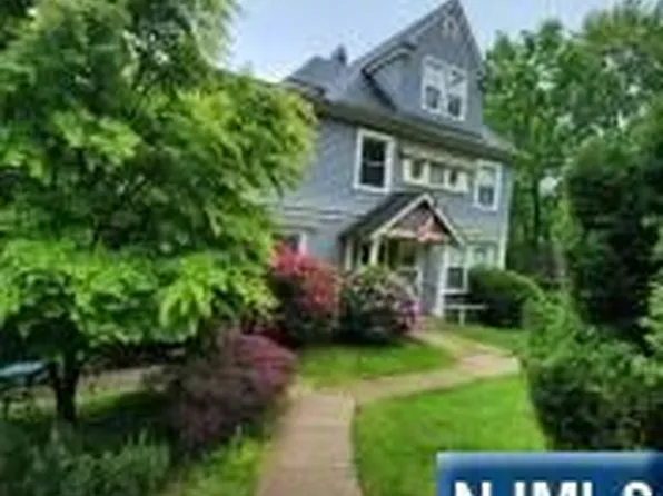 1283 Valley Rd APT 6, Clifton, NJ 07013