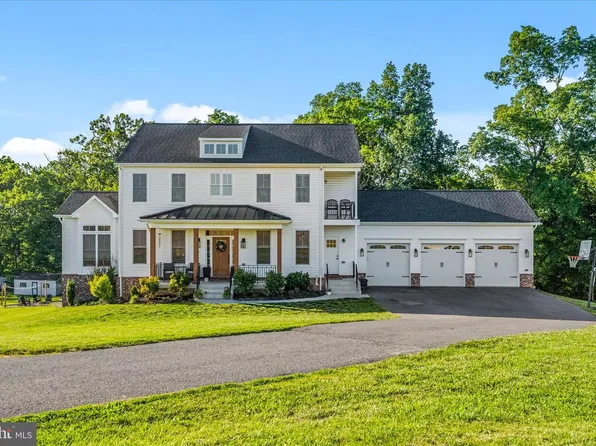 8103 Woodville Rd, Mount Airy, MD 21771
