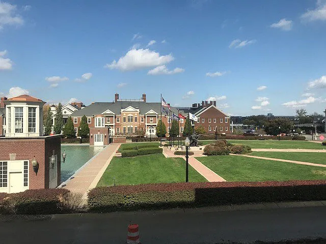 The Kent at Carmel City Center — Photo 44