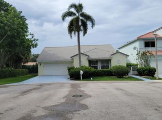 10845 Palm Spring Dr, Boca Raton, FL 33428