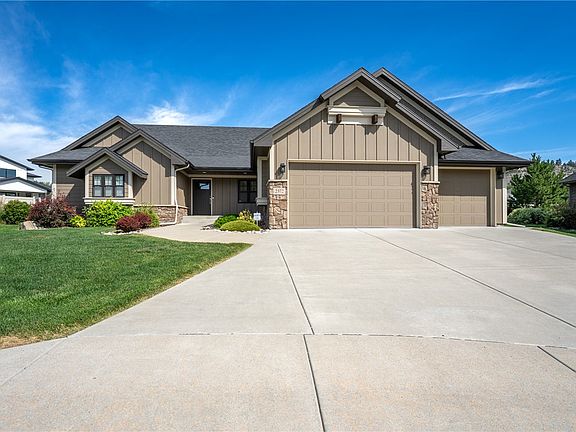 2nd image of 2372 Crimson Ln