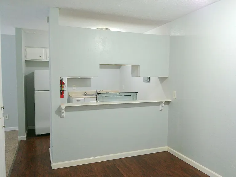 2026 Waldron Rd #205 — Photo 6