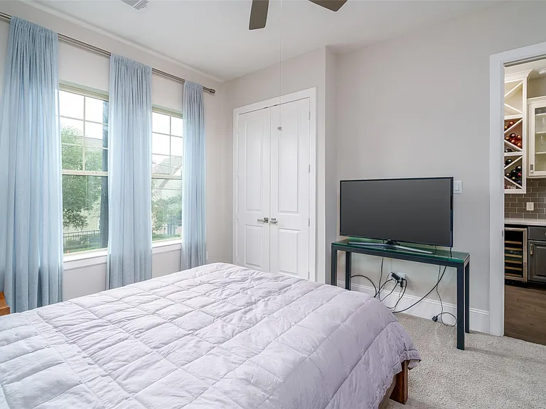 1303 Edwinstowe Trl — Photo 20