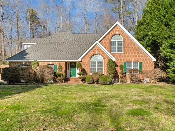 2204 Old York Hampton Hwy, Yorktown, VA 23692