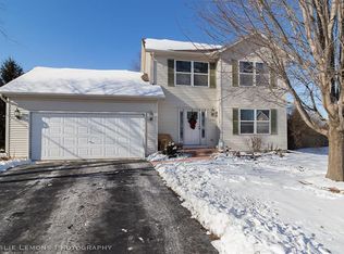 1223 Scott Ct, Dekalb, IL 60115