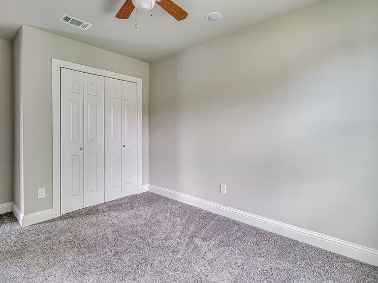 811 W Coffin St — Photo 6