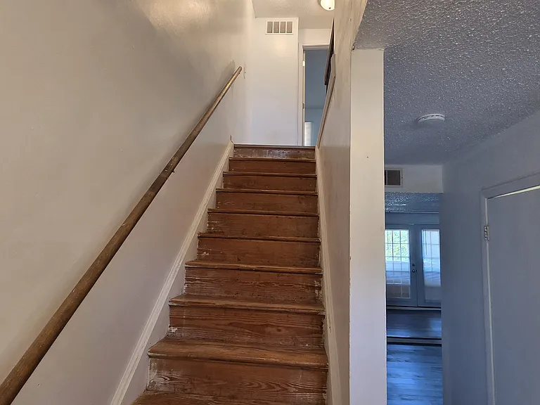 3757 Heathrow Dr — Photo 24