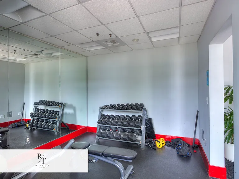 645 W 9th St #742 — Photo 27