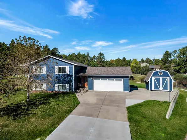 7329 Kingbird Ct, Rapid City, SD 57702