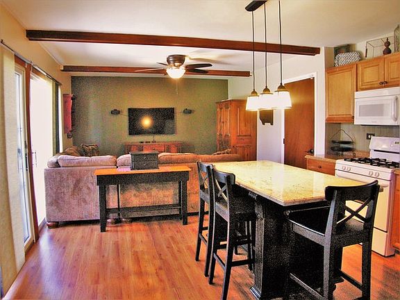 4th image of 1523 Laurie Ln