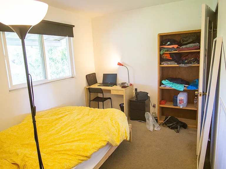 Lupine Ave — Photo 4