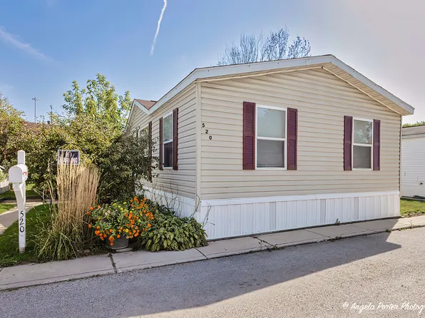 520 Main St, Waukegan, IL 60085