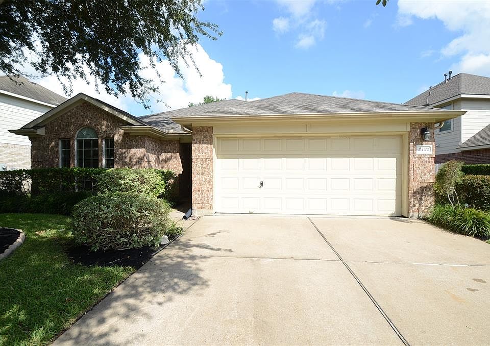 1st image of 2422 Laurel Walk Ct