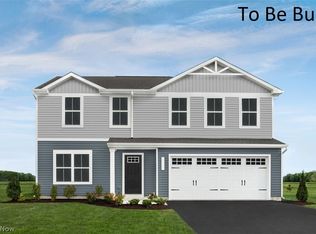 2635 Himelrigh Blvd, Barberton, OH 44203