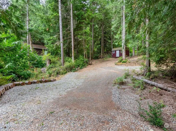 191 N Paradise Drive, Lilliwaup, WA 98555