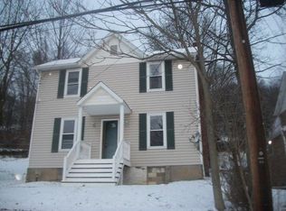 218 W 11th Ave, Tarentum, PA 15084