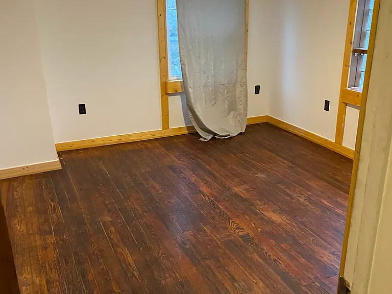 2313 Valera Ave — Photo 6
