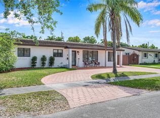 8912 SW 17th Ter, Miami, FL 33165