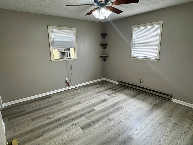 2986 Green Pasture Ln — Photo 11
