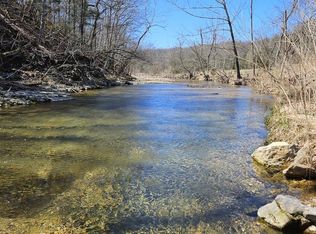 282 Cambridge Ln, Pyatt, AR 72672