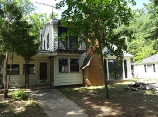 1514 E Cove Point Dr, Newaygo, MI 49337