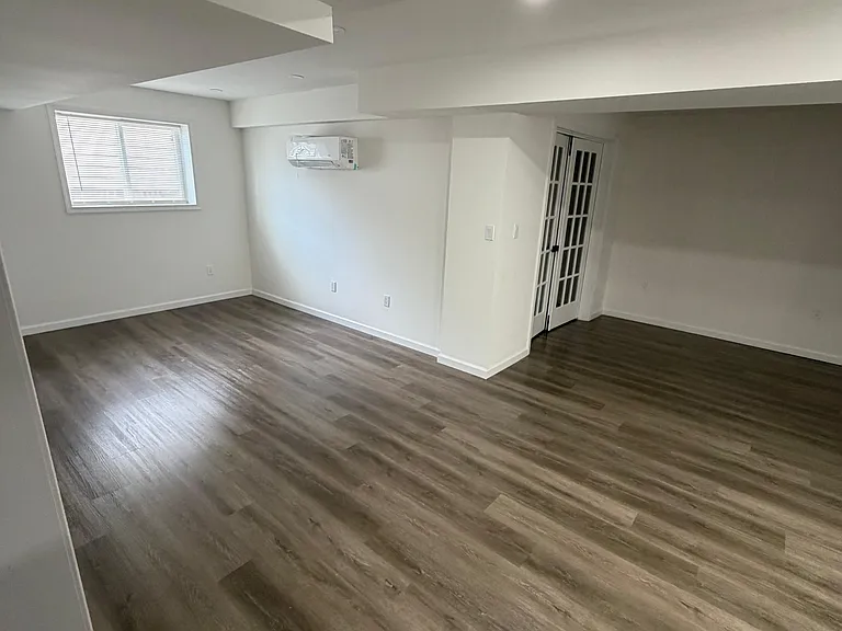742 Walnut St — Photo 8