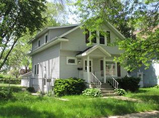 1324 Elm St, Green Bay, WI 54302