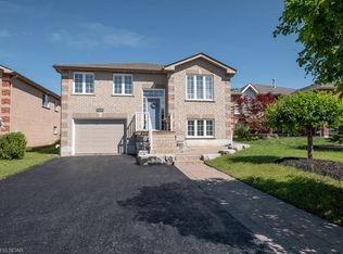 160 Ruffet Dr, Barrie, ON L4N0N6