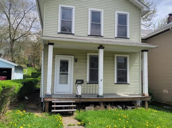 227 Bissell Ave, Oil City, PA 16301
