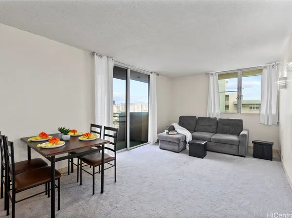 2651 Kuilei St APT B121, Honolulu, HI 96826