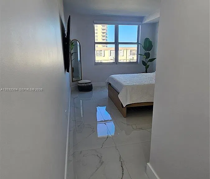 1950 S Ocean Dr #3D — Photo 18