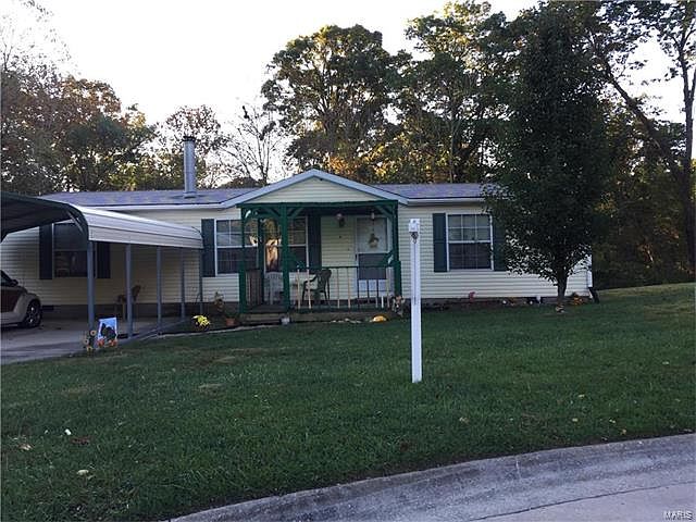 1st image of 31 Brown Dr
