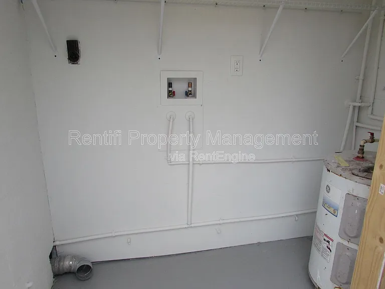 23025 Gulfcoast Ave — Photo 8