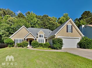 12238 Crestwood Ct, Fayetteville, GA
