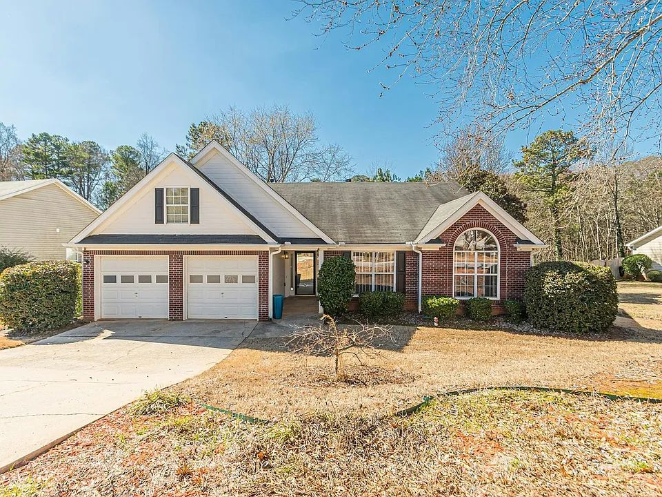 5755 Lakeview Cir
